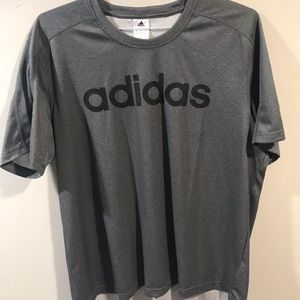 Adidas Extra Large Size Sports Tee. Short Sleeves. Breathable Material.